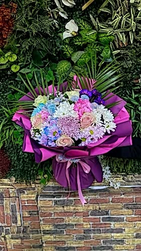 PEMBE MOR BEYAZ KIR BUKETİ