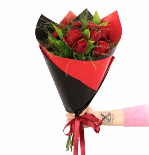 7 Lİ KIRMIZI GÜL BUKETİ ÖZEL